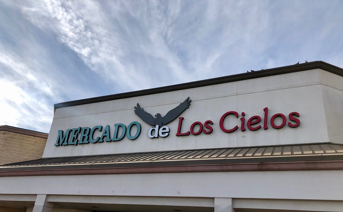 Tienda mexicana "Mercado de Los Cielos"