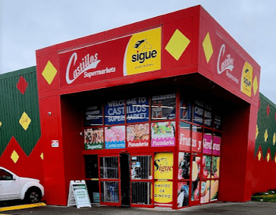 Tienda Mexicana "Castillos Supermarkets"